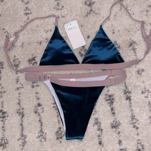 NWOT Zaful Dusty Rose & Blue Velvet Triangle bikini-M